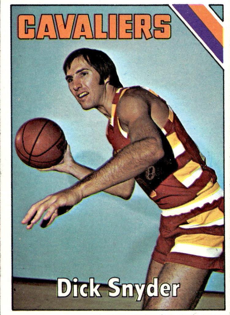 1975 Topps Basketball Dick Snyder #83 PSA 10