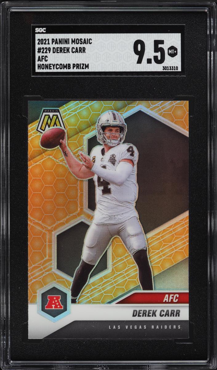 2021 Panini Mosaic Football Honeycomb Derek Carr #229 PSA 10