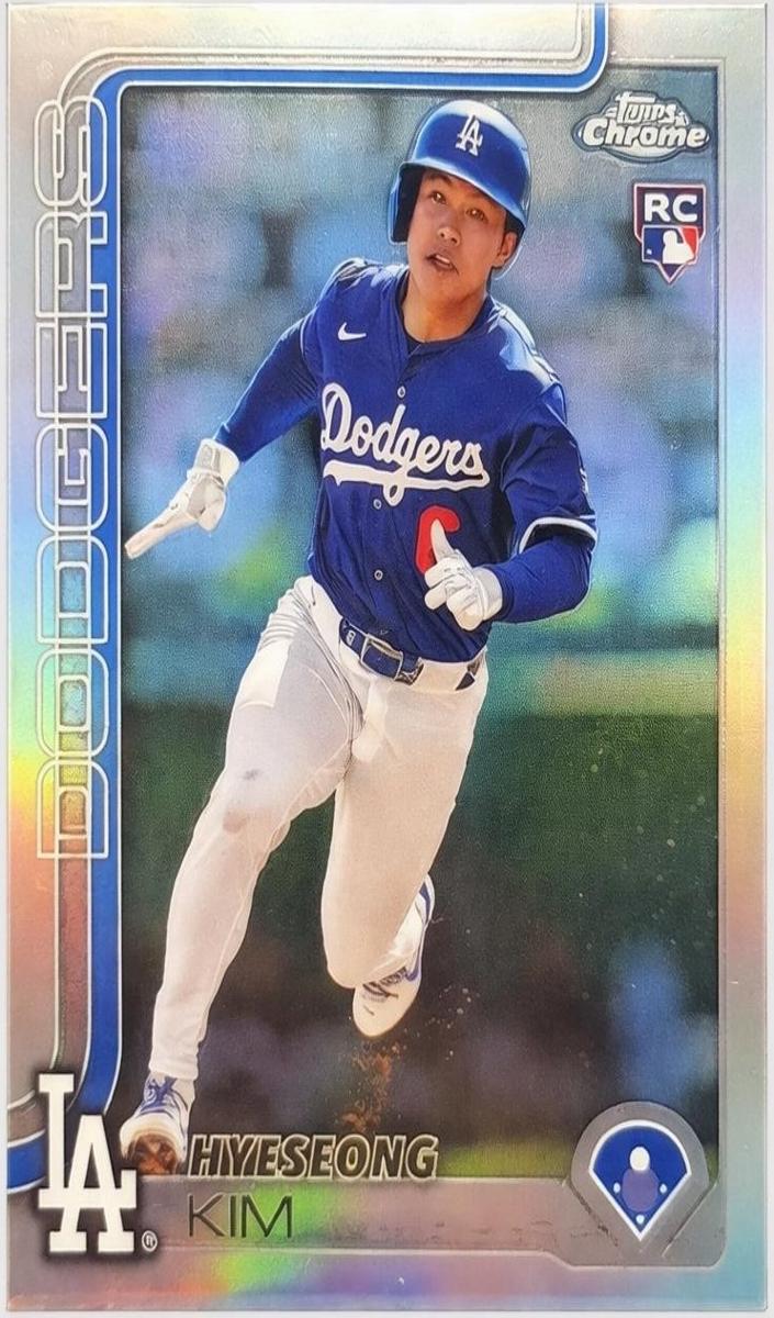 2025 Topps Chrome Baseball Refractor Hyeseong Kim #152 PSA 10