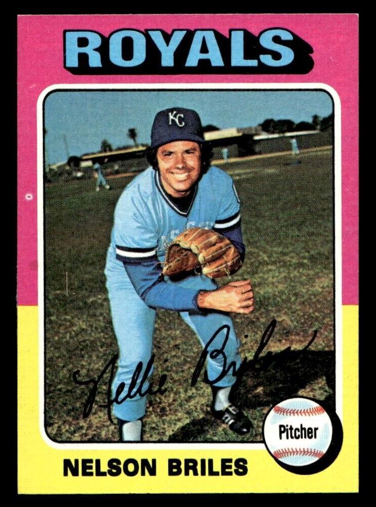 1975 Topps Mini Baseball Nelson Briles #495 PSA 8.5