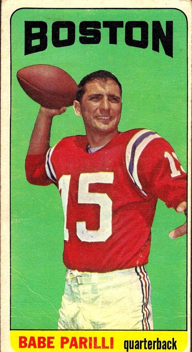 1965 Topps Football Babe Parilli #17 PSA 8