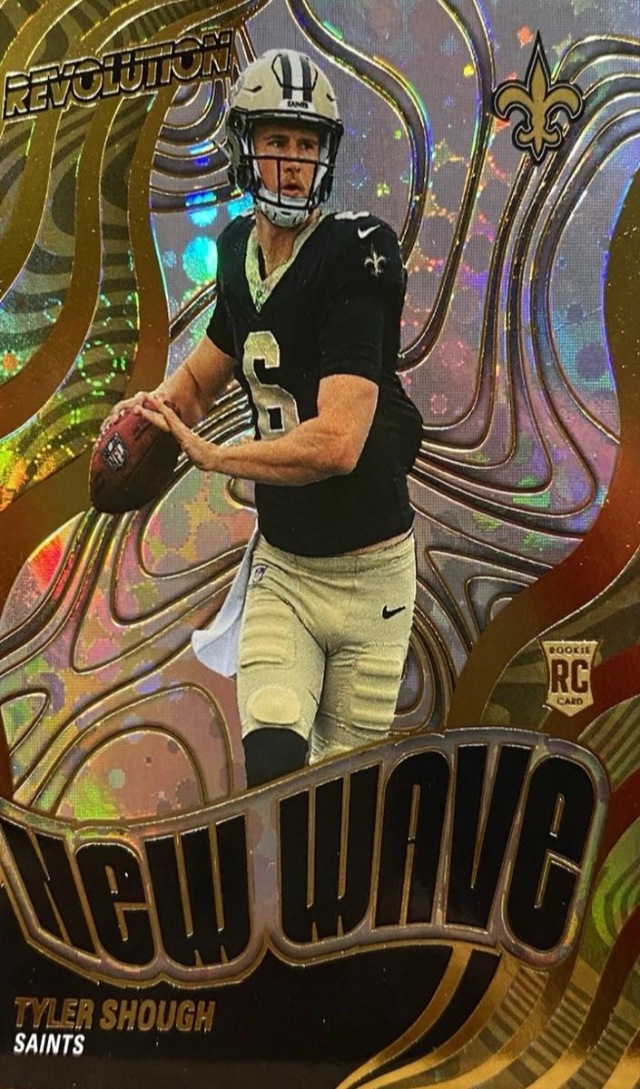 2025 Panini Revolution Football Tyler Shough #12