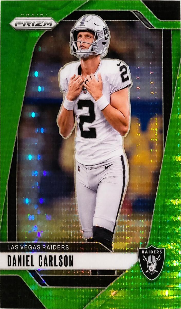 2024 Panini Prizm Football Neon Green Pulsar Daniel Carlson #153
