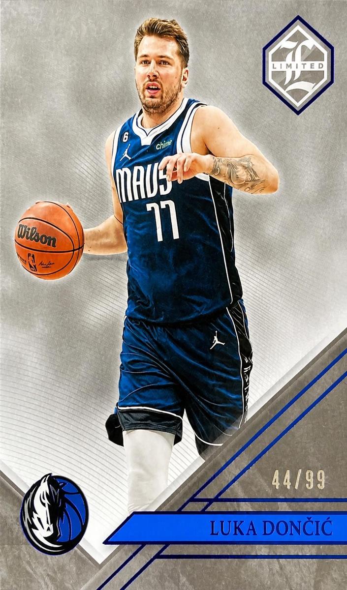 2022 Panini Chronicles Basketball Blue Luka Doncic #396
