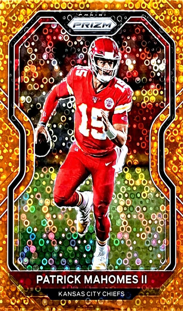 2020 Panini Prizm Football Disco Patrick Mahomes II #124