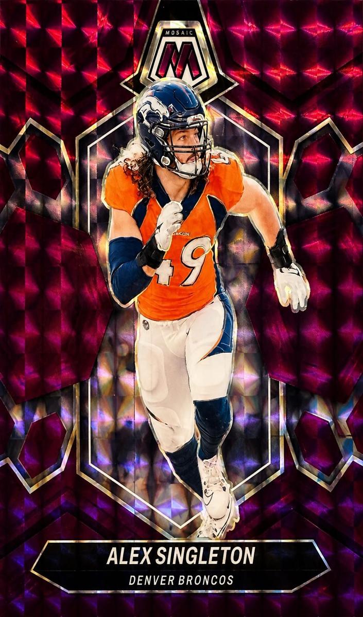 2024 Panini Mosaic Football Purple Alex Singleton #69
