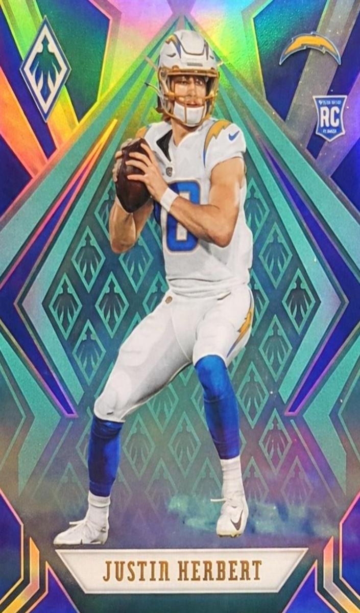 2020 Panini Phoenix Football Teal Justin Herbert #103 PSA 9