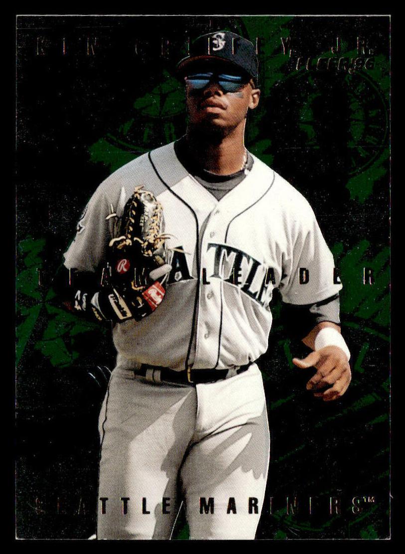 1996 Fleer Baseball Ken Griffey Jr. #12 PSA 9