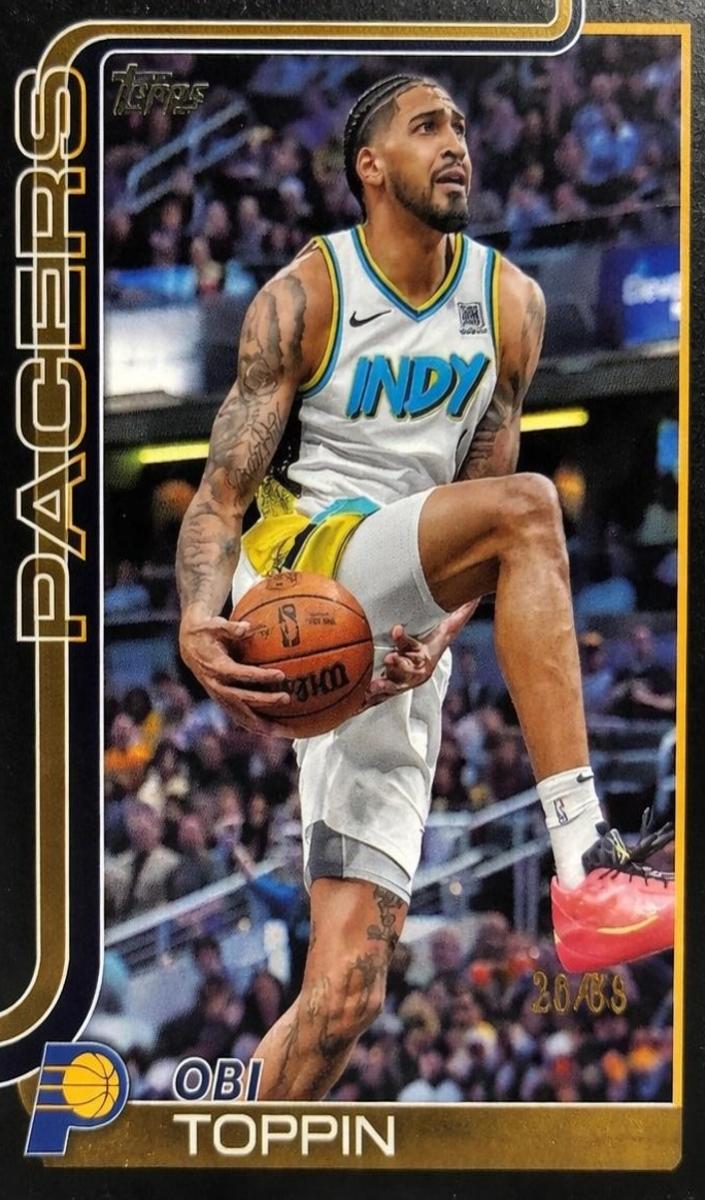 2025 Topps Basketball Black Obi Toppin #51