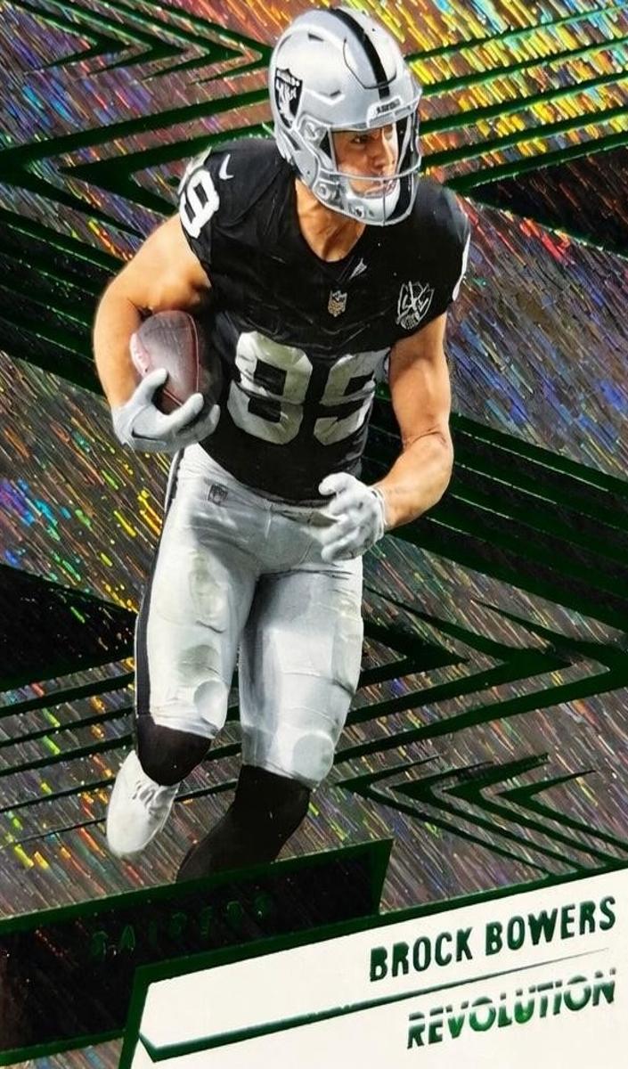 2025 Panini Revolution Football Green Storm Brock Bowers #13