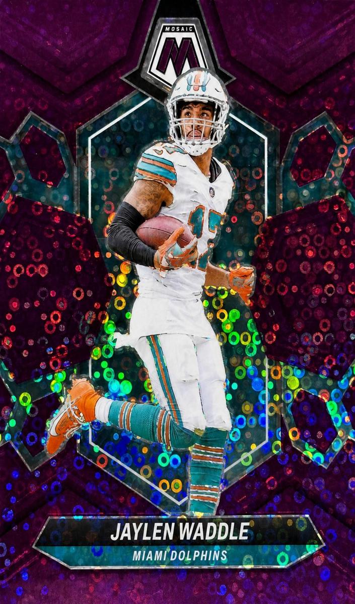 2024 Panini Mosaic Football No Huddle Purple Jaylen Waddle #138
