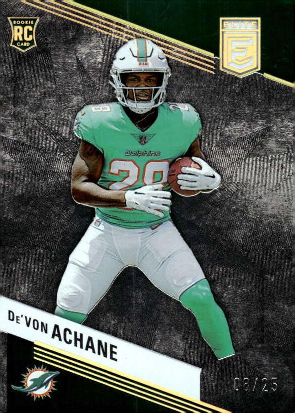 2023 Donruss Elite Football Black De'Von Achane #132