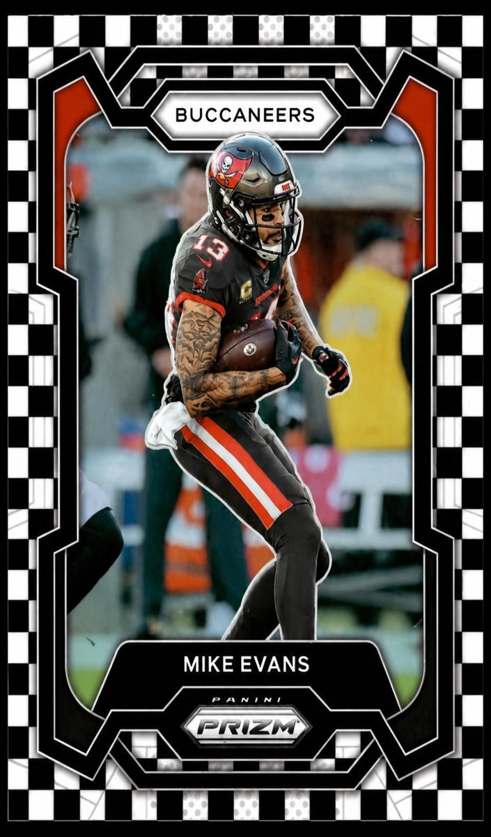2023 Panini Prizm Football Black and White Checker Mike Evans #279 PSA 10
