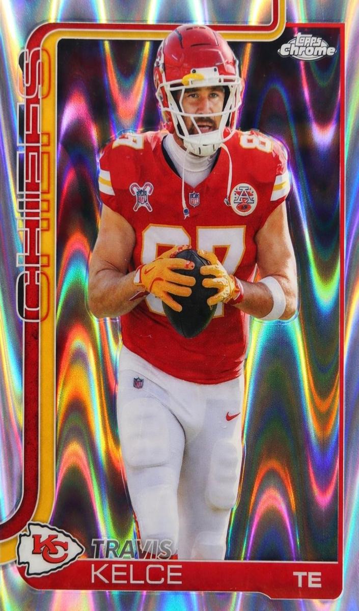 2025 Topps Chrome Football RayWave Refractor Travis Kelce #150