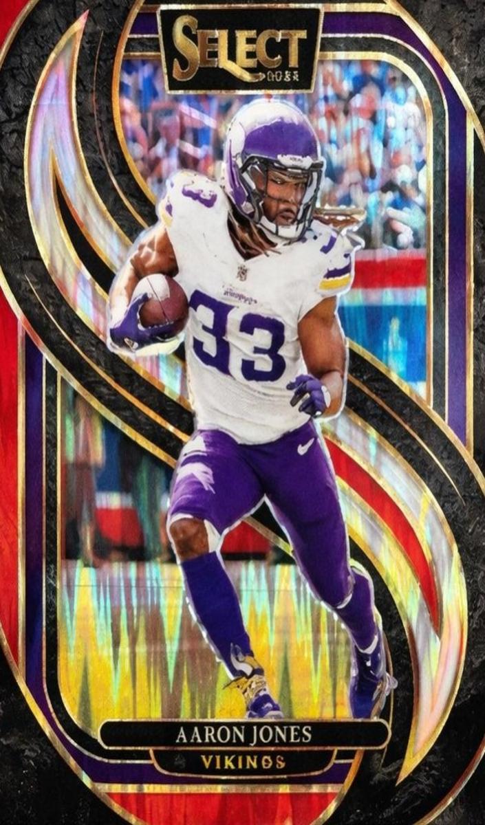 2024 Panini Select Football Black and Red Shock Aaron Jones #102