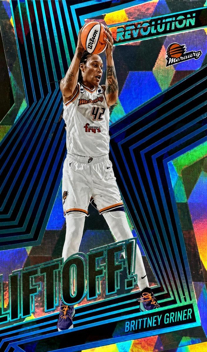 2022 Panini Revolution WNBA Basketball Cubic Brittney Griner #19