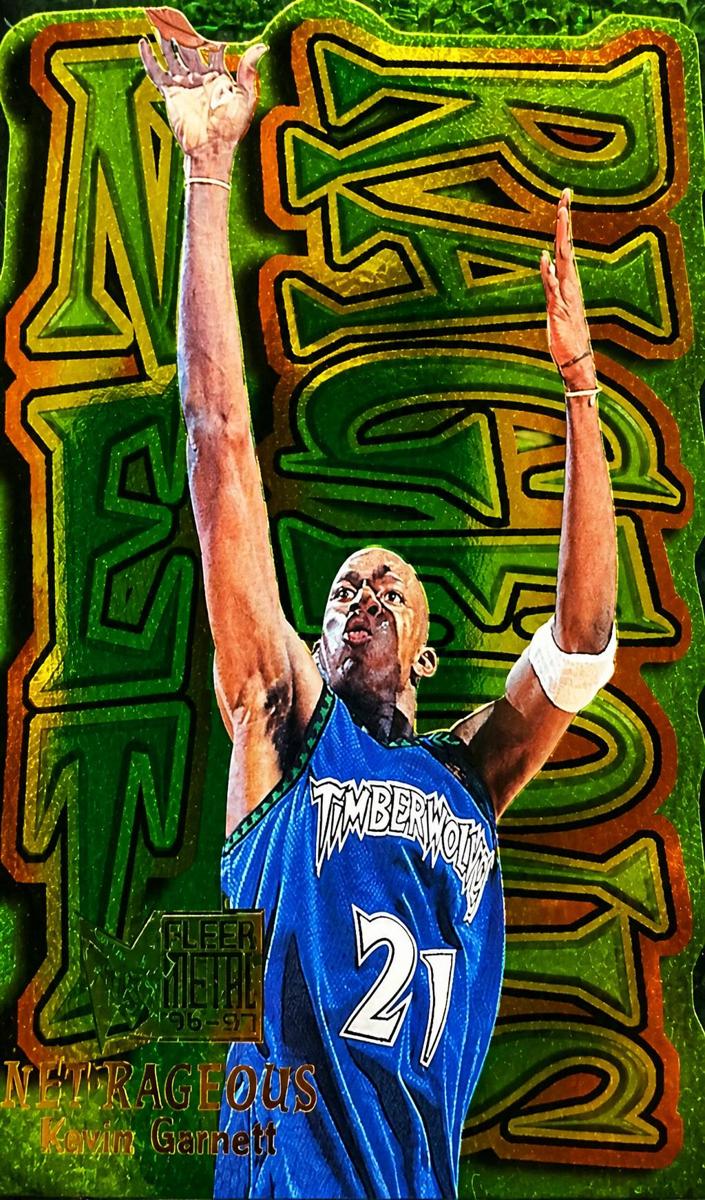 1996 Fleer Metal Basketball Kevin Garnett #1 PSA 9
