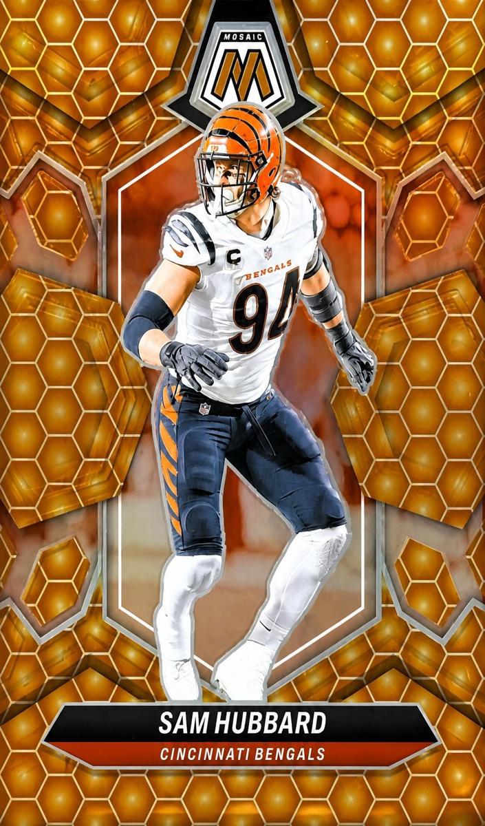 2024 Panini Mosaic Football Honeycomb Sam Hubbard #47 PSA 8