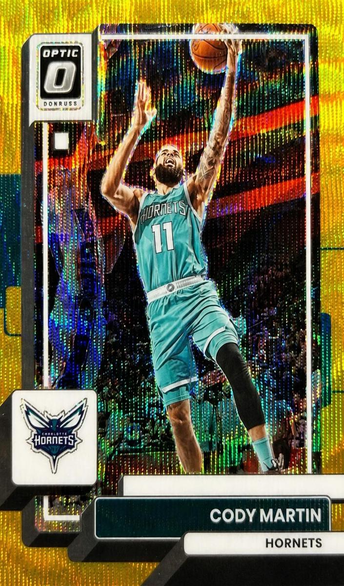 2022 Donruss Optic Basketball Gold Wave Cody Martin #148