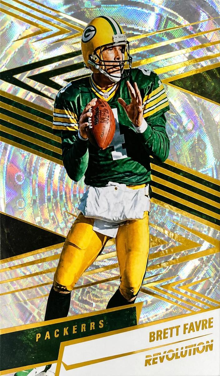 2025 Panini Revolution Football Fractal Brett Favre #90