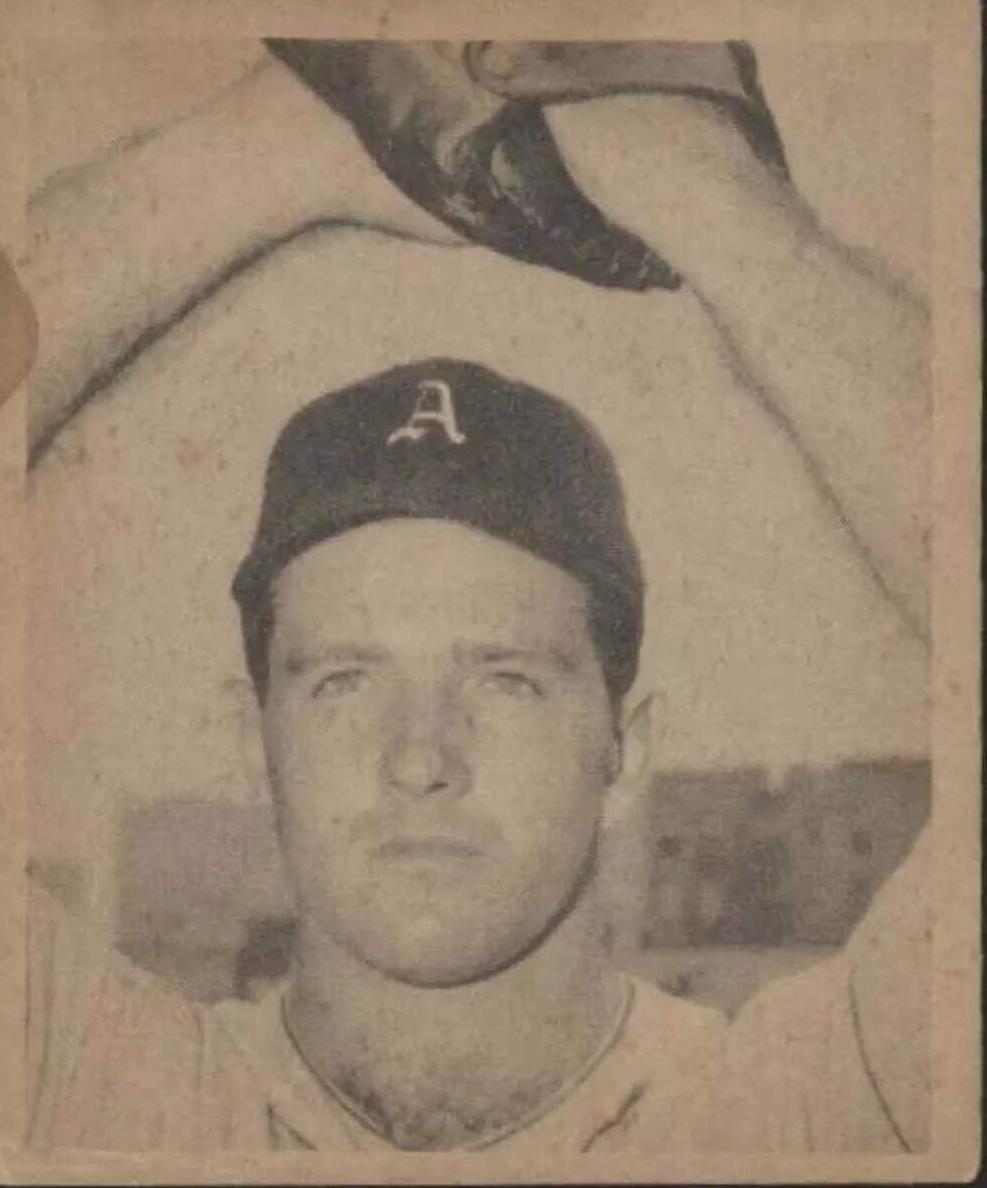 1948 Bowman Baseball Bill McCahan #31 PSA 6