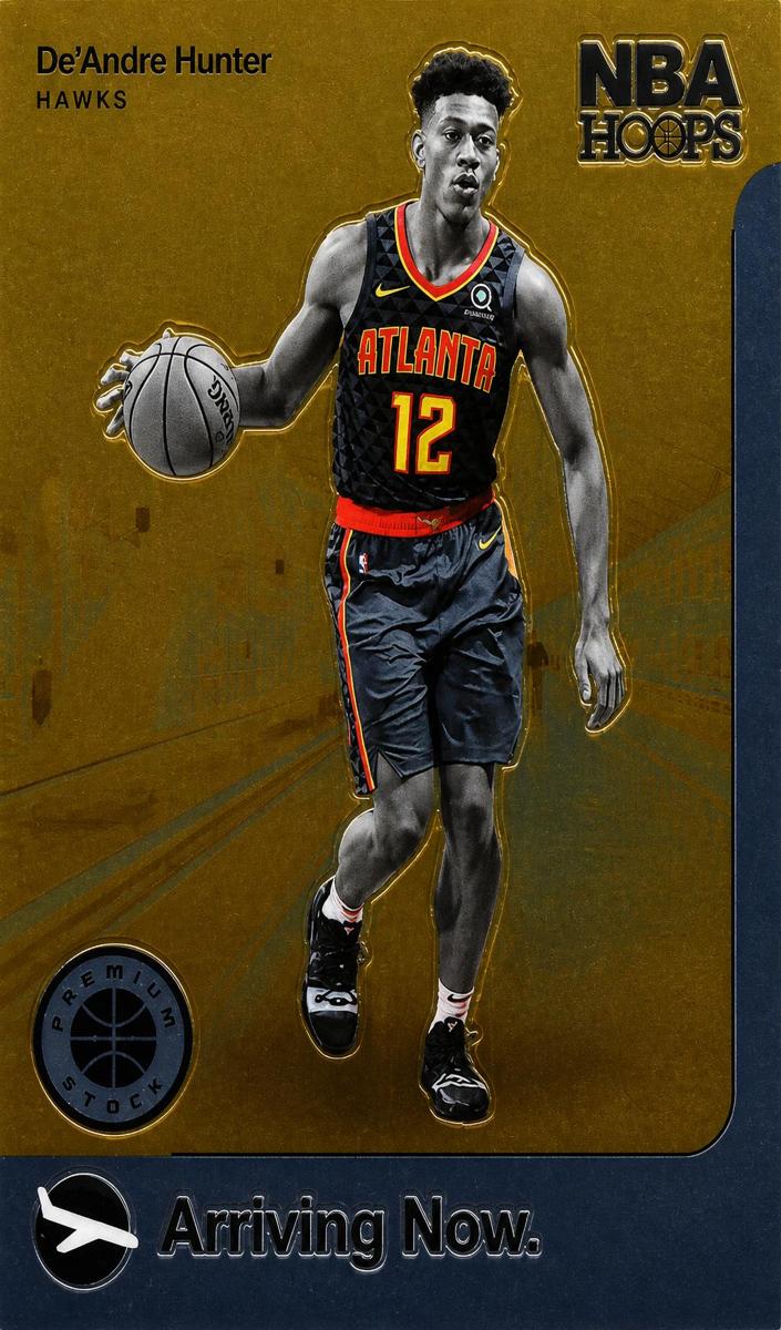 2019 Panini Hoops Premium Stock Basketball De'Andre Hunter #14 PSA 9