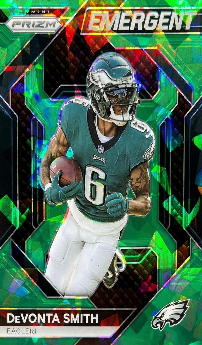 2023 Panini Prizm Football Green Ice DeVonta Smith #11