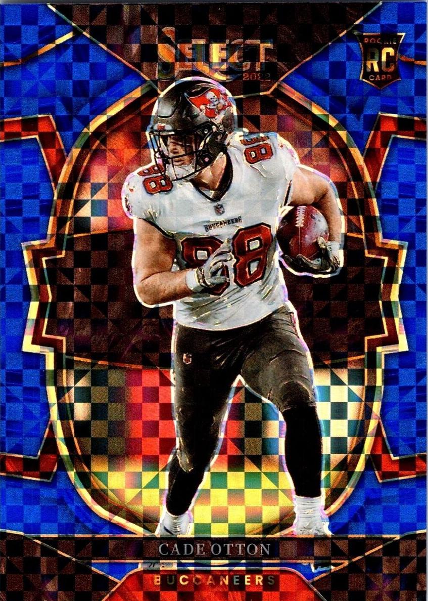 2022 Panini Select Football Blue Prizm Cade Otton #28