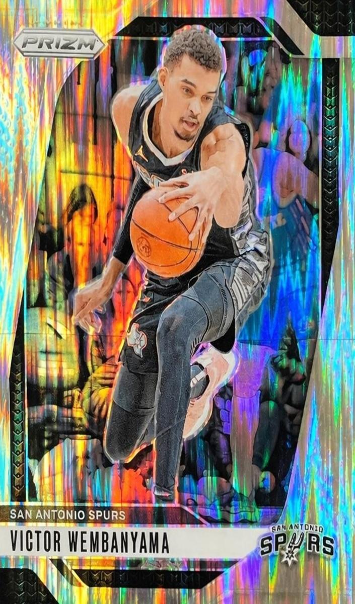 2024 Panini Prizm Basketball Skewed Victor Wembanyama #172 PSA 9