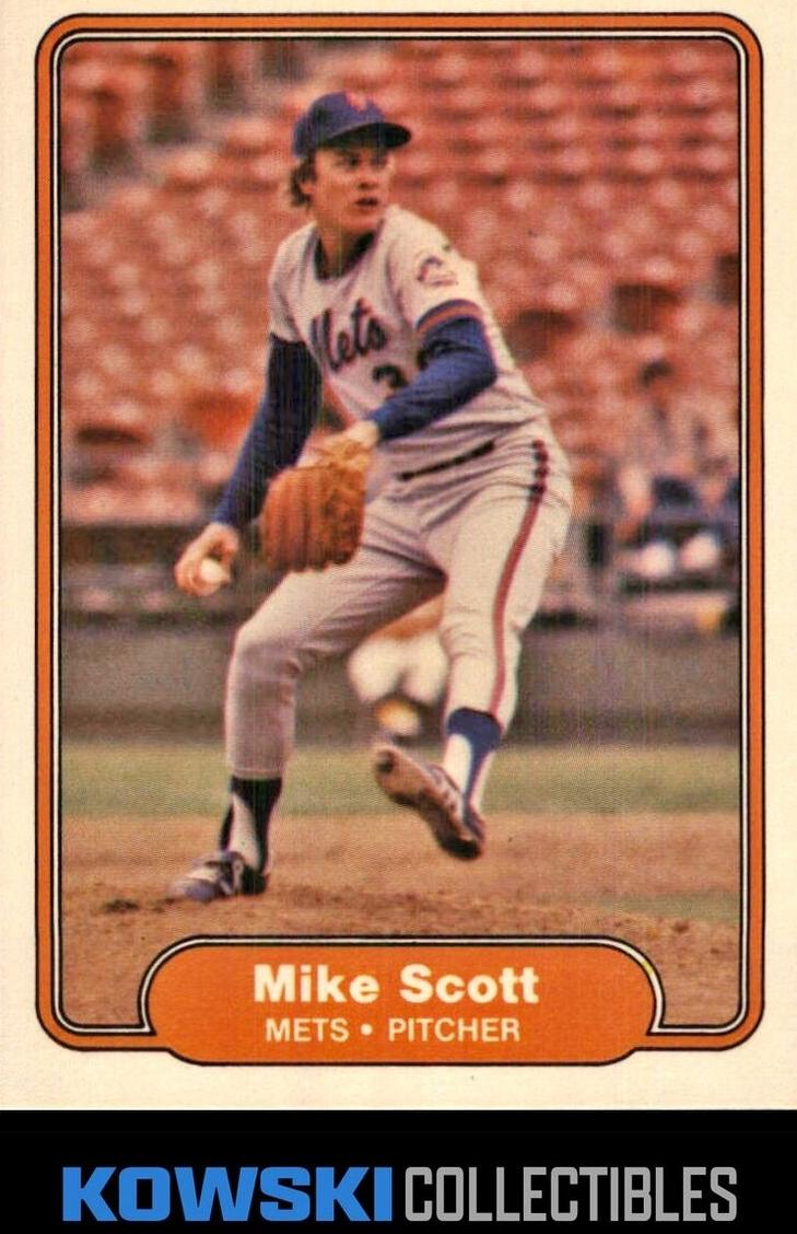 1982 Fleer Baseball Mike Scott #535