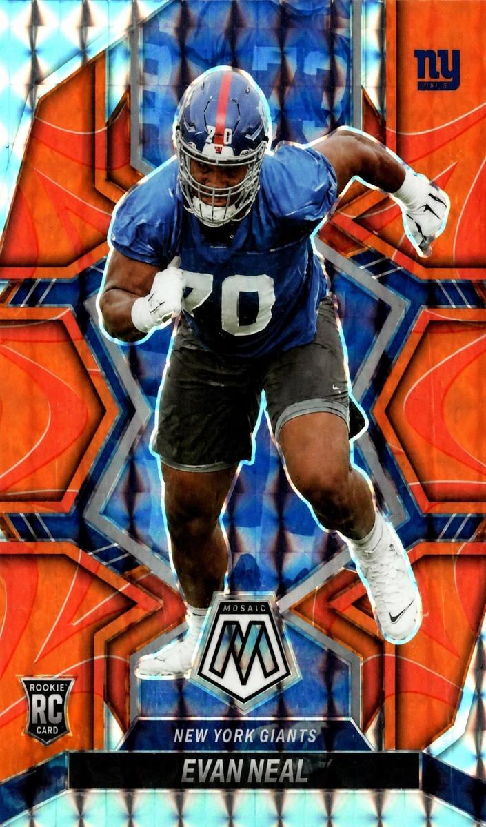 2022 Panini Mosaic Football Reactive Orange Evan Neal #368