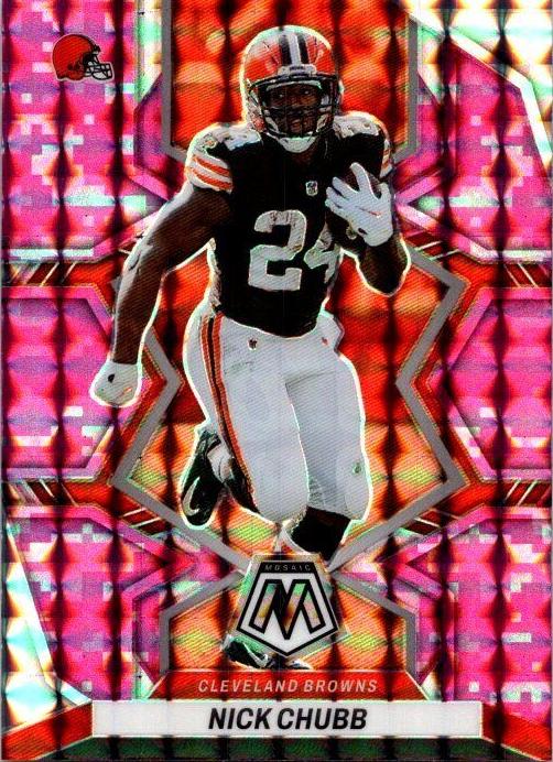 2022 Panini Mosaic Football Camo Pink Nick Chubb #47