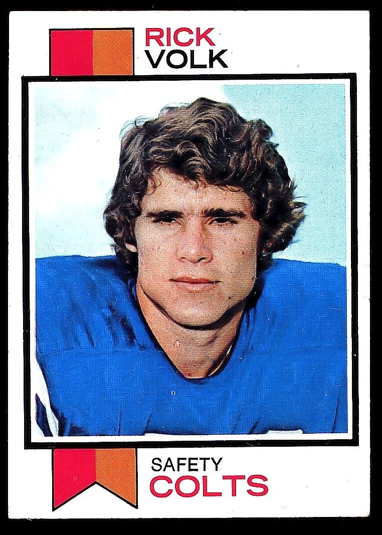 1973 Topps Football Rick Volk #105 PSA 9