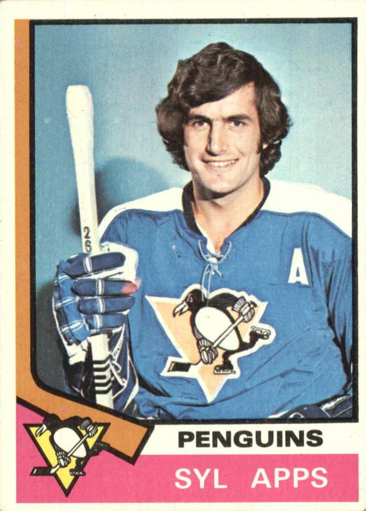1974 Topps Hockey Syl Apps #13 PSA 8