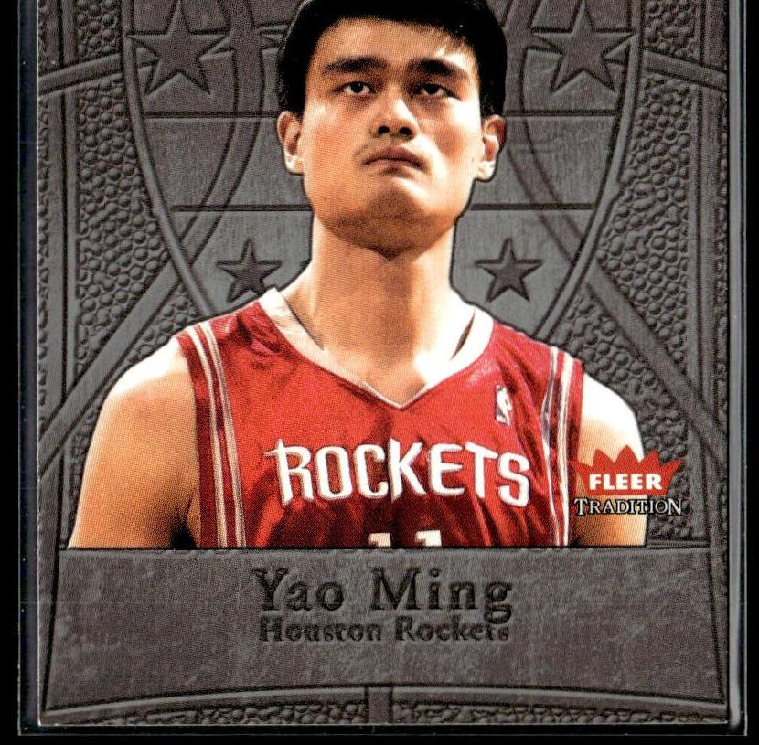 2004 Fleer Tradition Basketball Yao Ming #12HT PSA 8.5