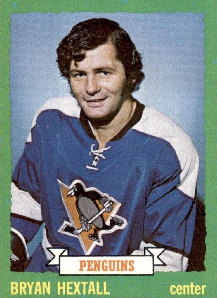 1973 Topps Hockey Bryan Hextall #43 PSA 8