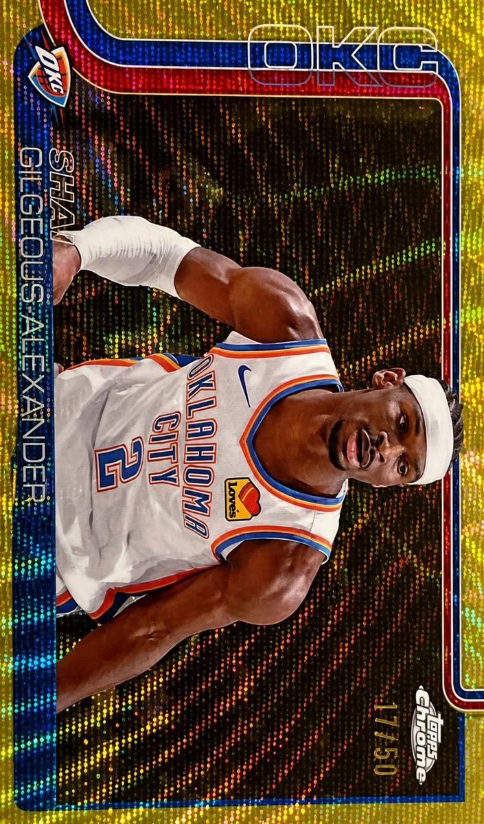 2025 Topps Chrome Basketball Gold Wave Refractor Shai Gilgeous-Alexander #141 PSA 10