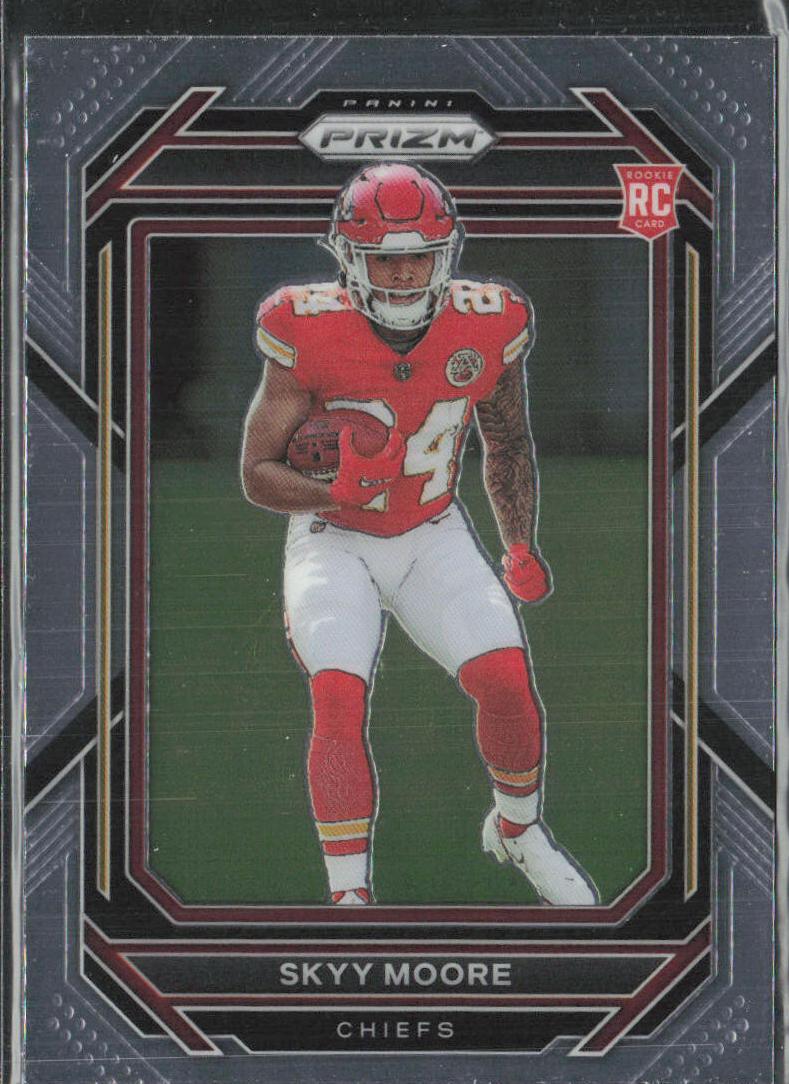 2022 Panini Prizm Football Skyy Moore #331 PSA 7.5
