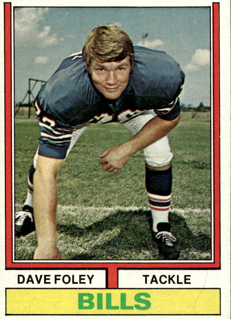 1974 Topps Football Dave Foley #346 PSA 8