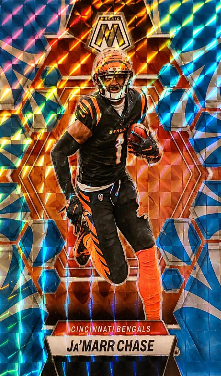 2023 Panini Mosaic Football Reactive Blue Ja'Marr Chase #43 PSA 9