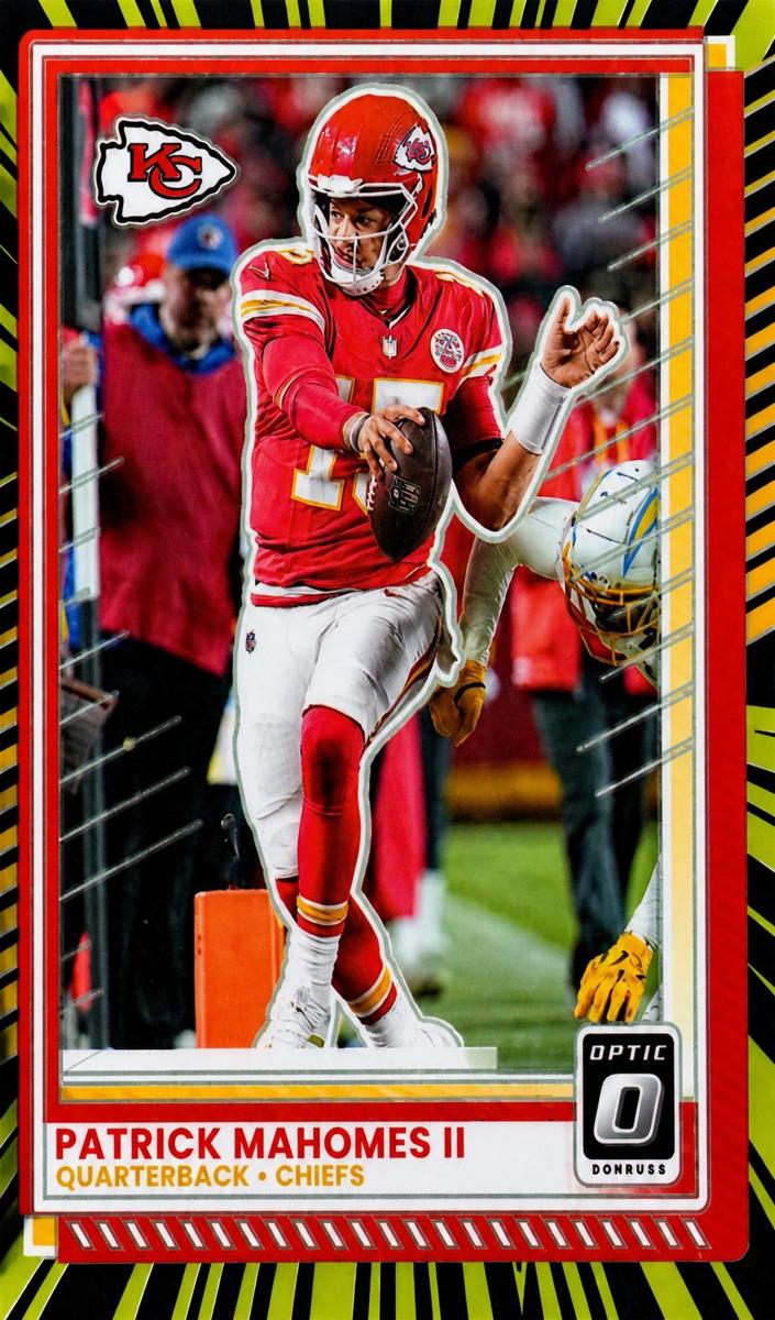 2025 Donruss Optic Football Electricity Patrick Mahomes II #40