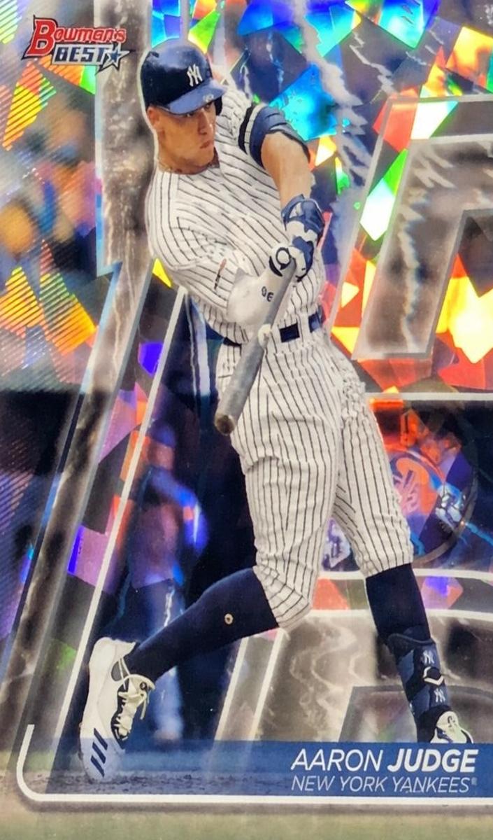 2020 Bowman's Best Baseball Atomic Refractor Aaron Judge #61 PSA 9