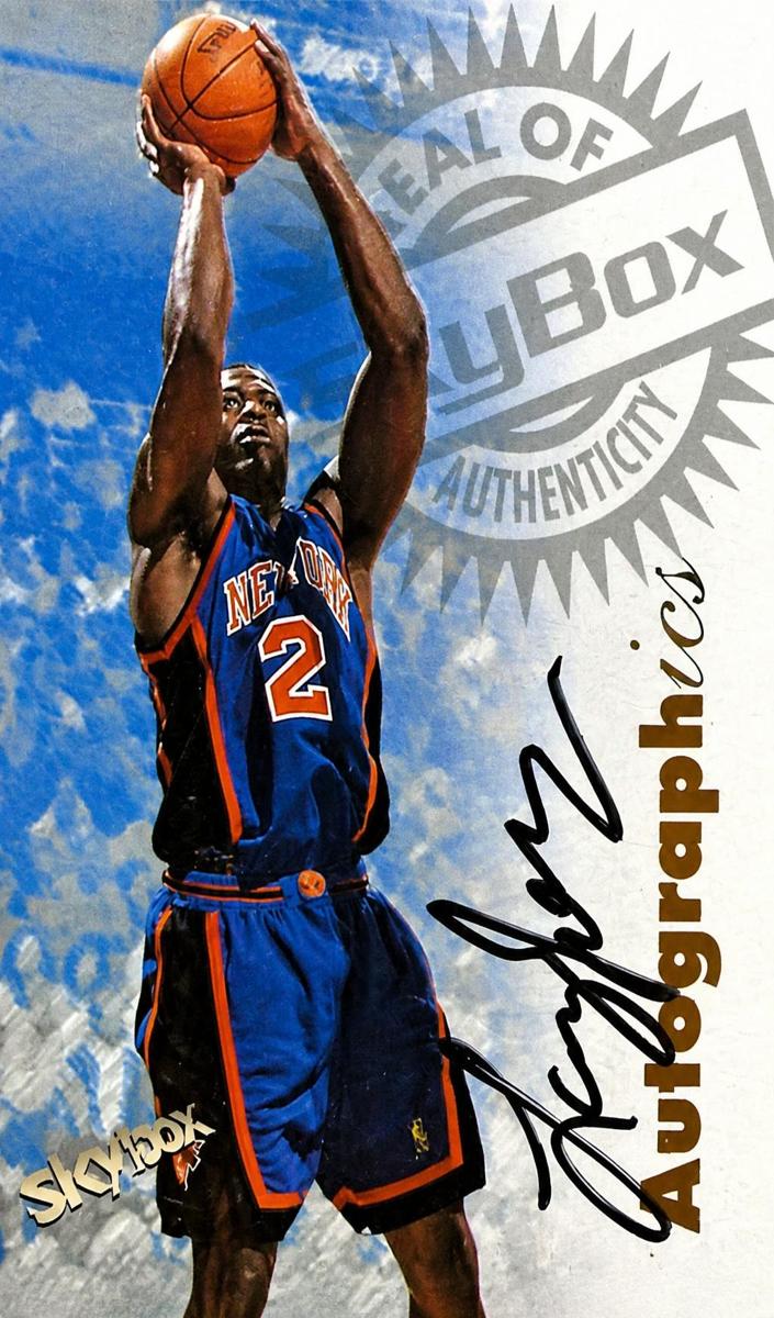 1997 Skybox Premium Basketball Larry Johnson #58 BGS 8.5