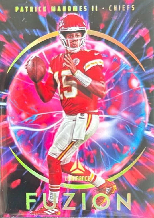 2023 Panini Luminance Football Patrick Mahomes II #2 CGC 9.5