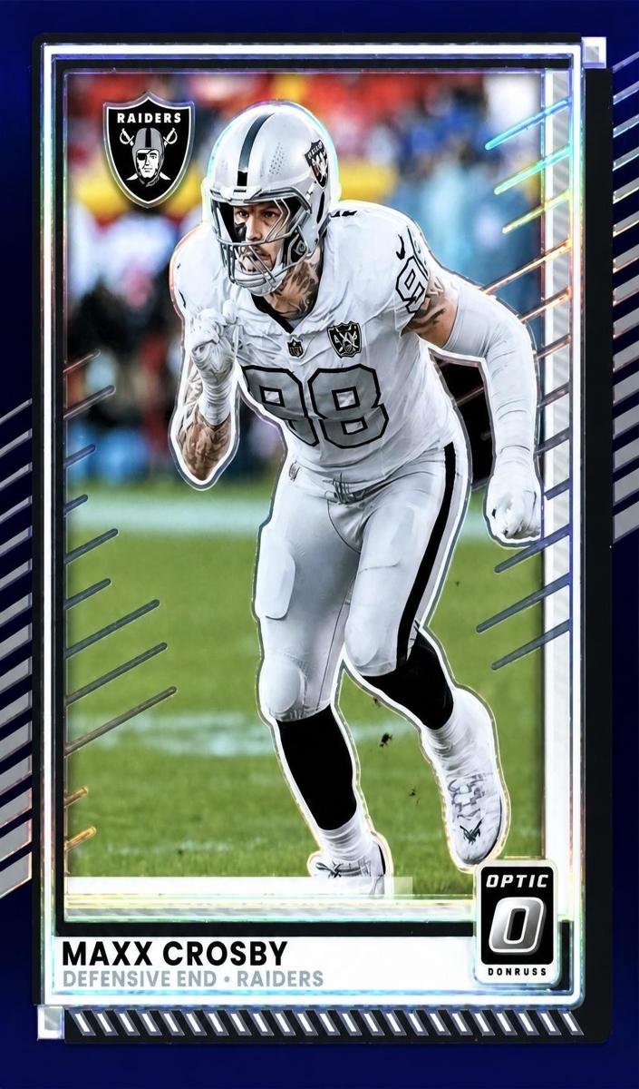 2025 Donruss Optic Football Purple Maxx Crosby #183