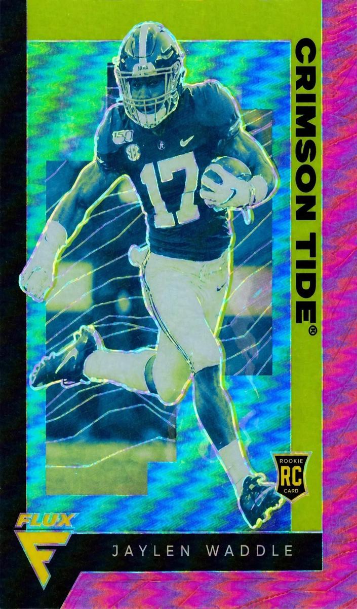 2021 Panini Chronicles Draft Picks Football Pink Jaylen Waddle #238 PSA 9