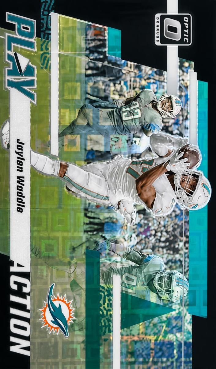 2023 Donruss Optic Football Black Pandora Jaylen Waddle #4