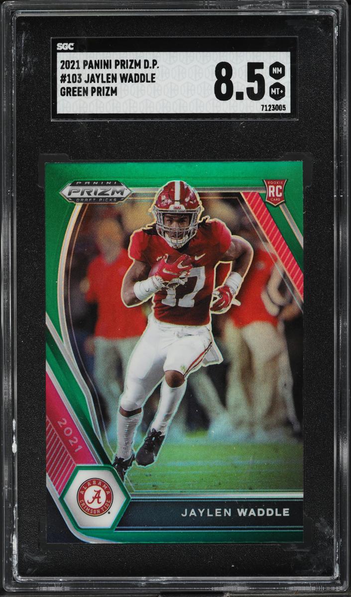2021 Panini Prizm Draft Picks Football Green Jaylen Waddle #103 PSA 9