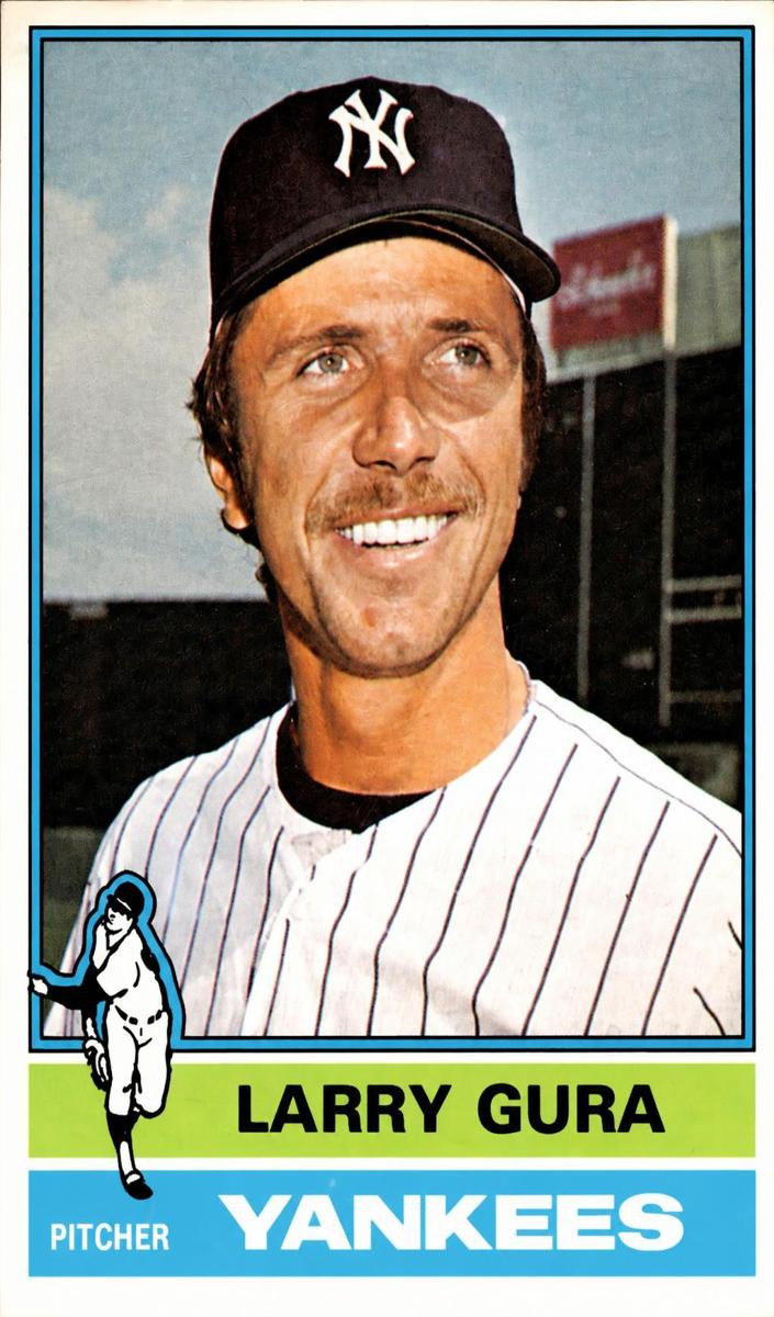 1976 O-Pee-Chee Baseball Larry Gura #319 PSA 9