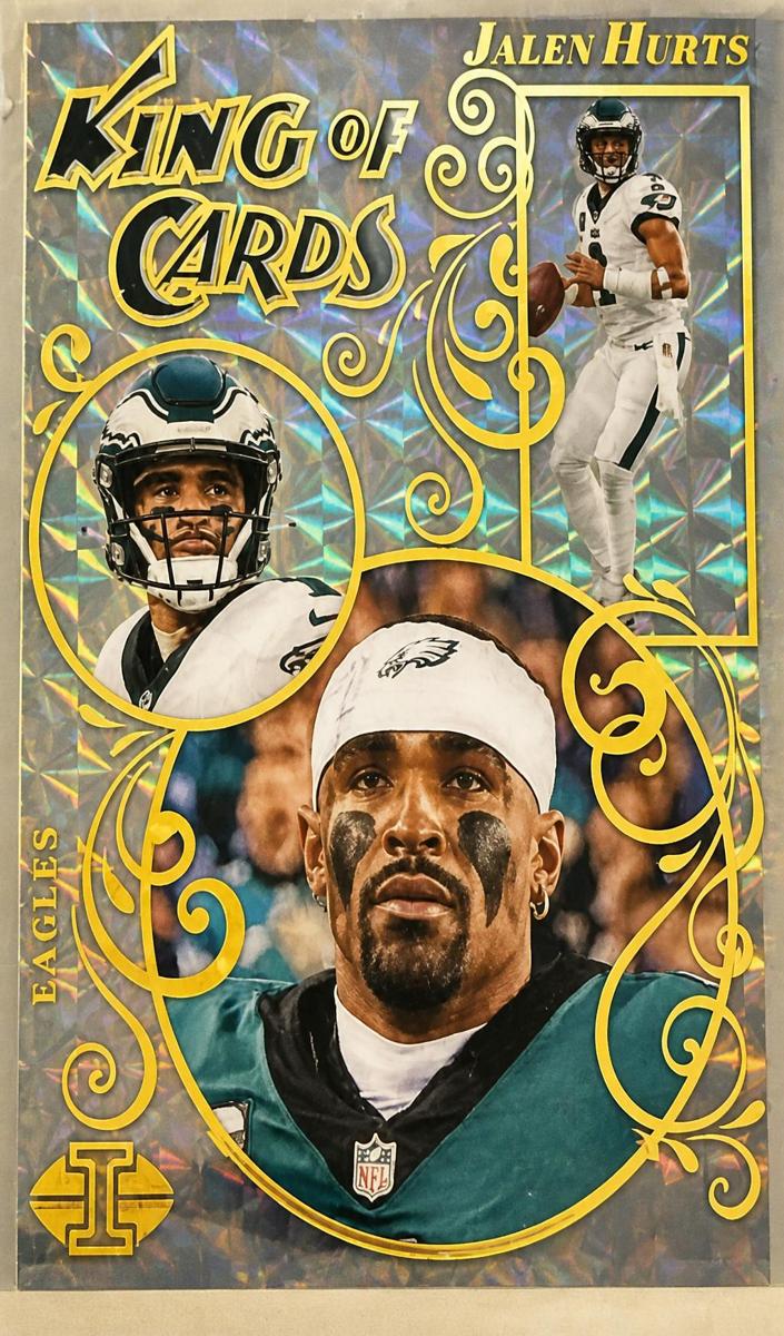 2023 Panini Illusions Football Gold Jalen Hurts #8